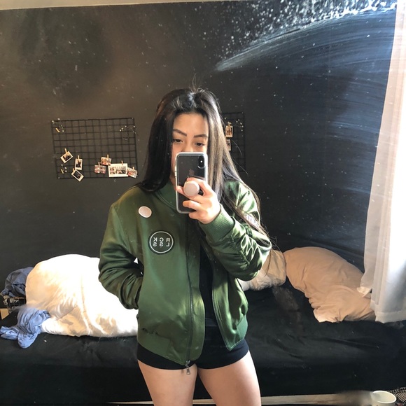 Green bomber jacket - Picture 6 of 7
